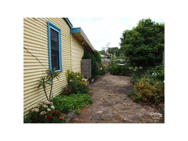 26 Cnr Ayliffe St   Kohinoor Road, Kingscote SA 5223