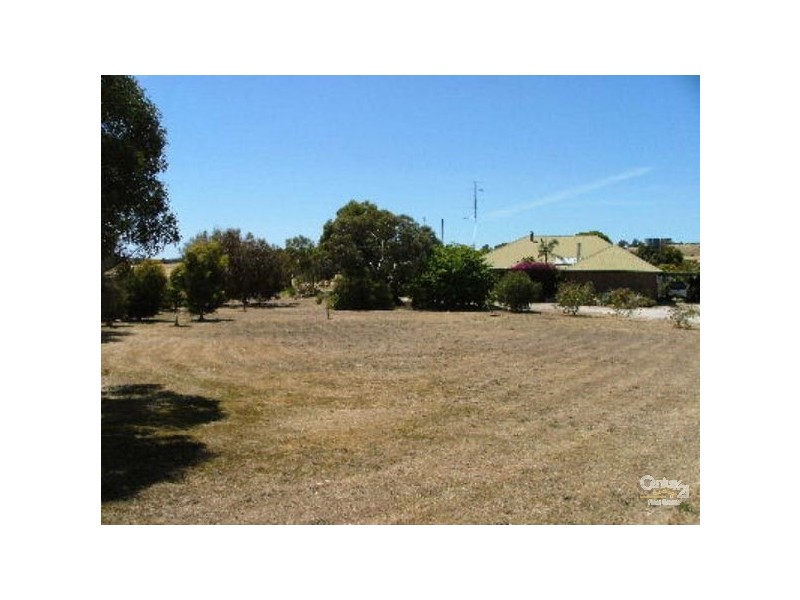 196 Gap Road, Emu Bay SA 5223