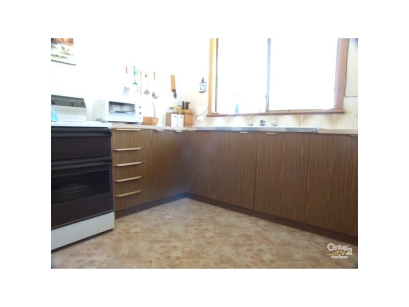 12 Cygnet Rd, Kingscote SA 5223