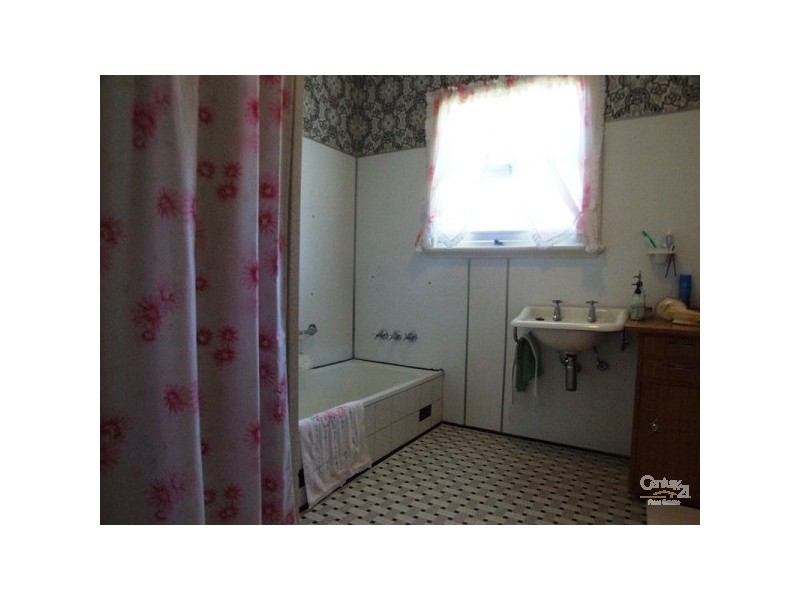 12 Cygnet Rd, Kingscote SA 5223