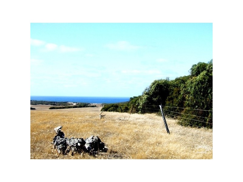 2 Flour Cask Rd, Dudley West SA 5222