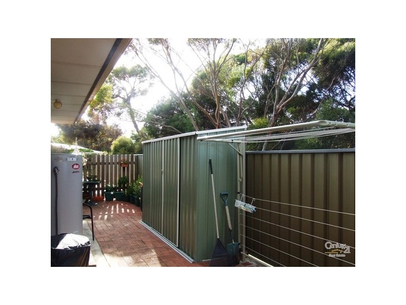 1/16 Brownlow Crescent, Kingscote SA 5223