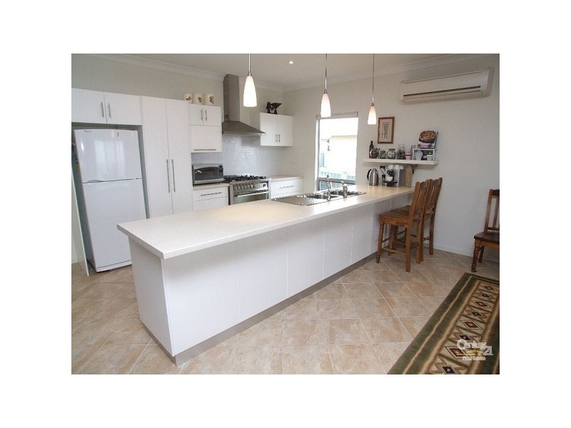 8 Africaine Terrace, Kingscote SA 5223