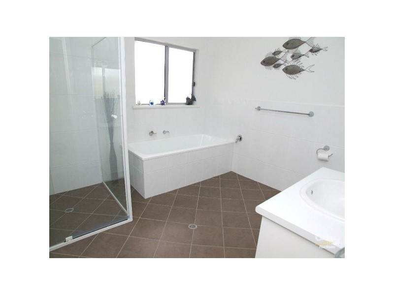 8 Africaine Terrace, Kingscote SA 5223