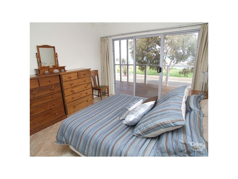 8 Africaine Terrace, Kingscote SA 5223