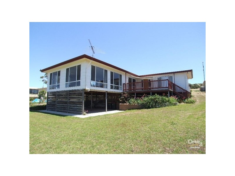 10 Hawthorn Avenue, Emu Bay SA 5223