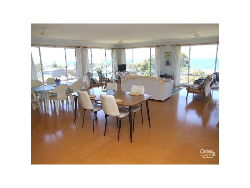 10 Hawthorn Avenue, Emu Bay SA 5223