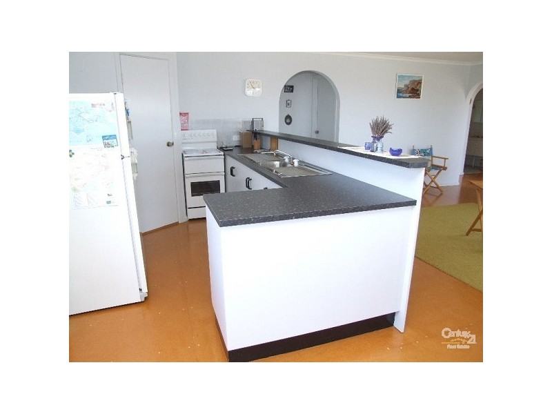 10 Hawthorn Avenue, Emu Bay SA 5223