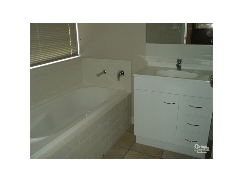 25 Brownlow Rd, Kingscote SA 5223