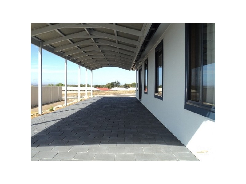 8 Sebastion Boulevard, Kingscote SA 5223