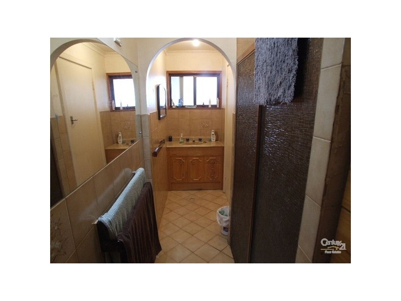 18 Smith Street, Parndana SA 5220