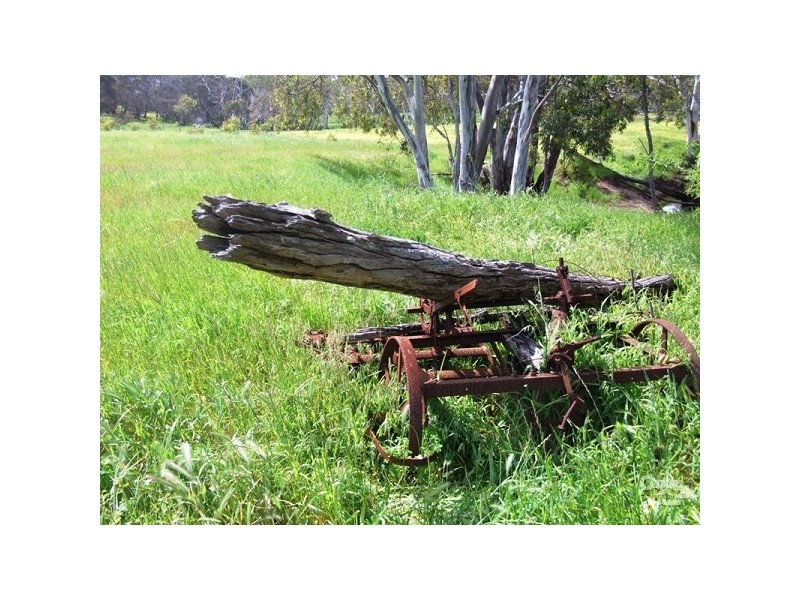 Section 2012 Playford Highway, Cygnet River SA 5223