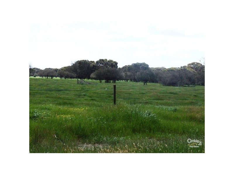 Section 2012 Playford Highway, Cygnet River SA 5223