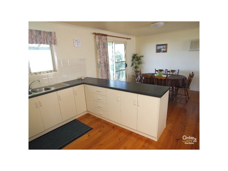 9 Emma Drive, Kingscote SA 5223