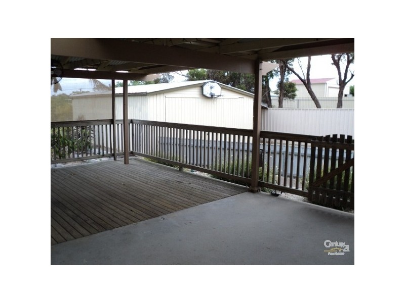 16 Flinders Avenue, Kingscote SA 5223