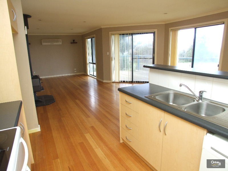 3 York Crescent, Kingscote SA 5223