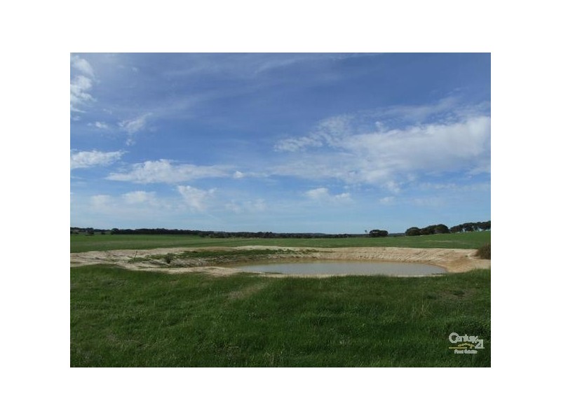 23 and 24 Three Chain Road, Haines SA 5223