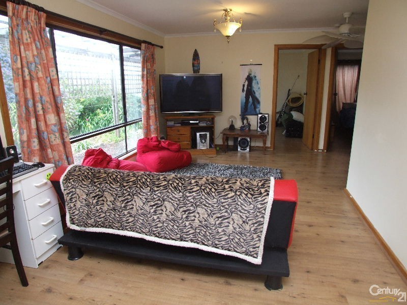 1 Willoughby Crescent, Kingscote SA 5223