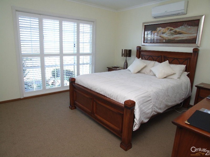 16 Ewen Street, Kingscote SA 5223