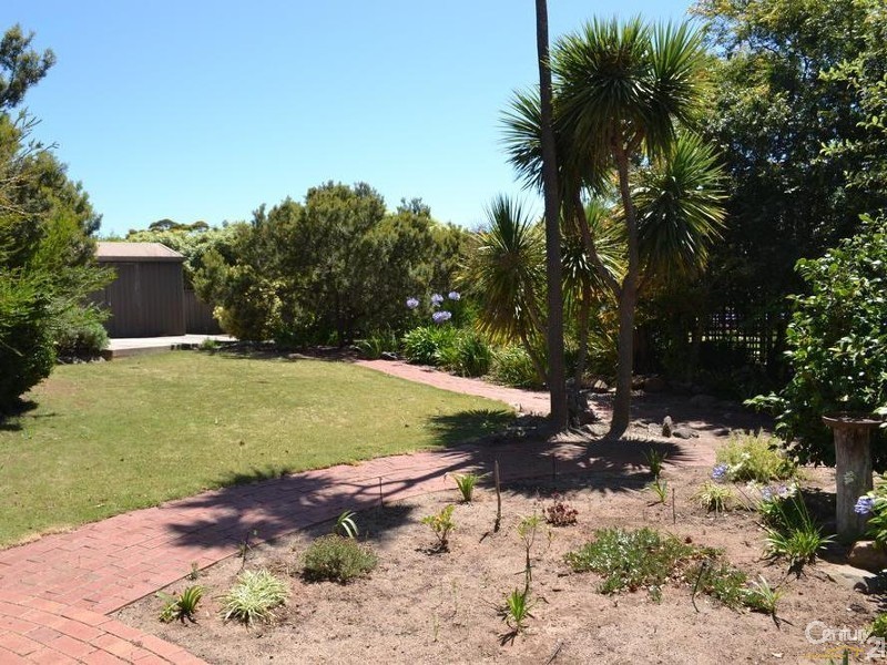 16 Ewen Street, Kingscote SA 5223