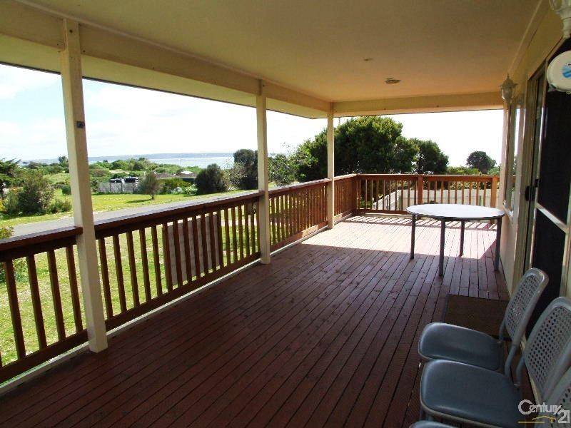 119 Cnr Leander Ave & Bessell Drive, Baudin Beach SA 5222