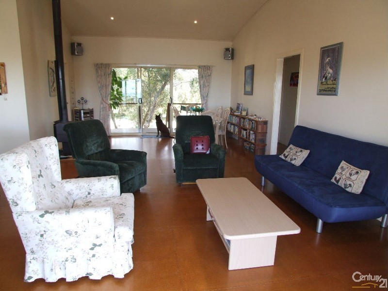 22 Dune Road, Emu Bay SA 5223