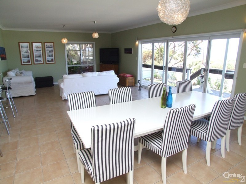 1 Africaine Terrace, Kingscote SA 5223