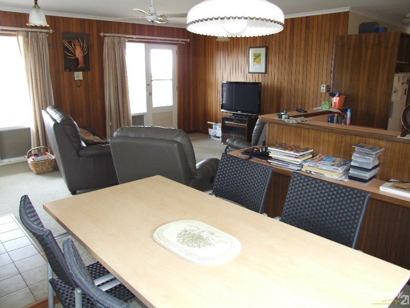 32 Falie Court, American River SA 5221