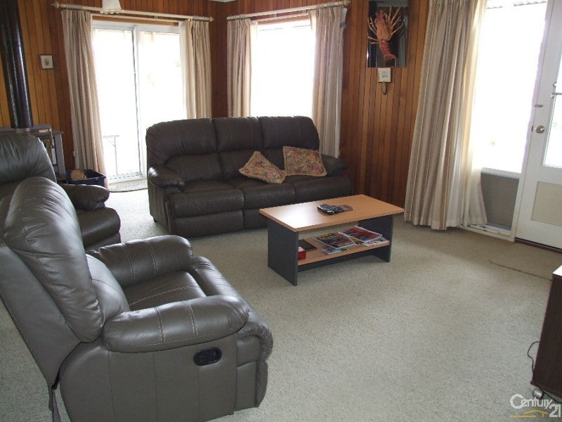 32 Falie Court, American River SA 5221