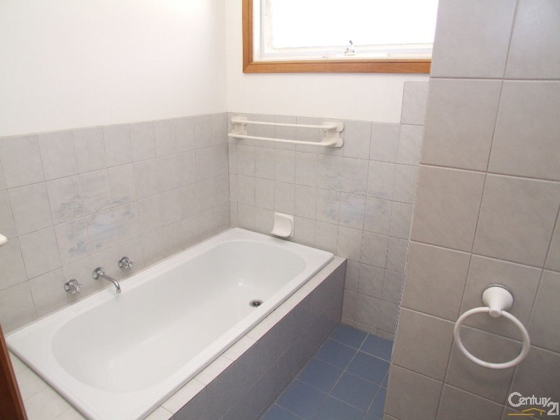 32 Falie Court, American River SA 5221