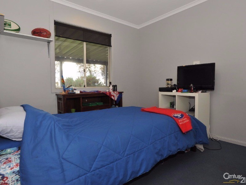 32 Florance Road, Haines SA 5223