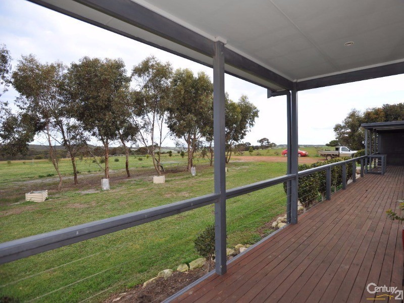 32 Florance Road, Haines SA 5223