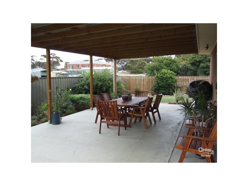 16 Willoughby Crescent, Kingscote SA 5223