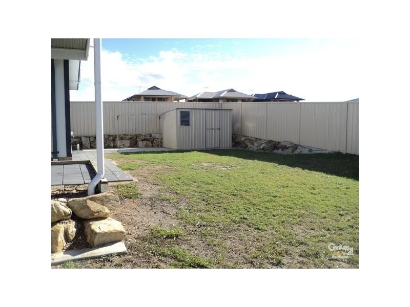 8 Sebastion Boulevard, Kingscote SA 5223