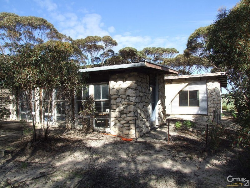 2502 Hog Bay Road, Haines SA 5223