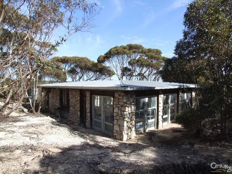 2502 Hog Bay Road, Haines SA 5223