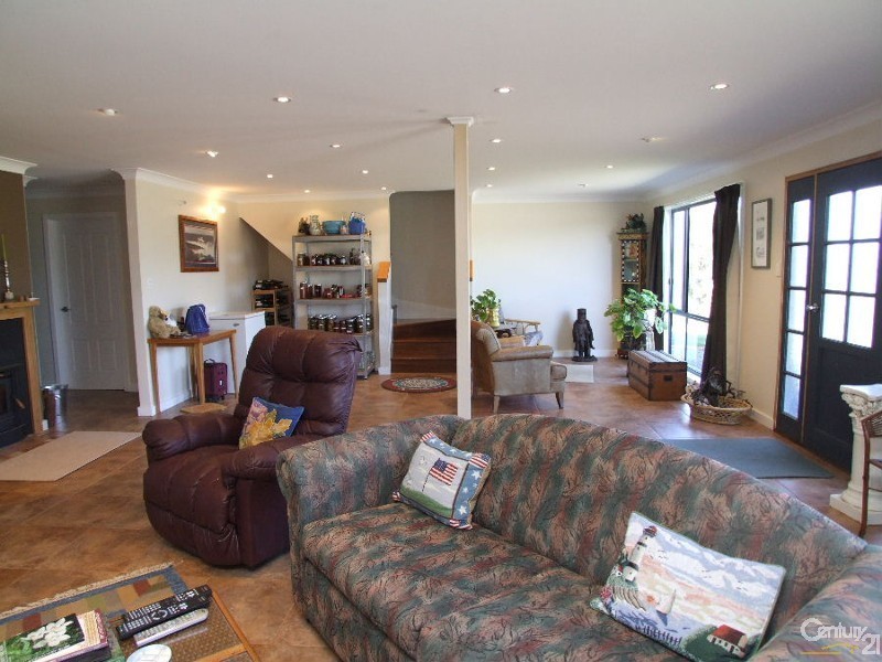 2 York Crescent, Kingscote SA 5223