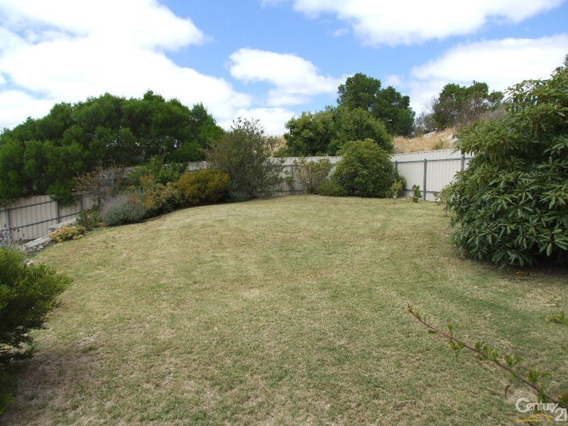 110 Talinga Terrace, Penneshaw SA 5222