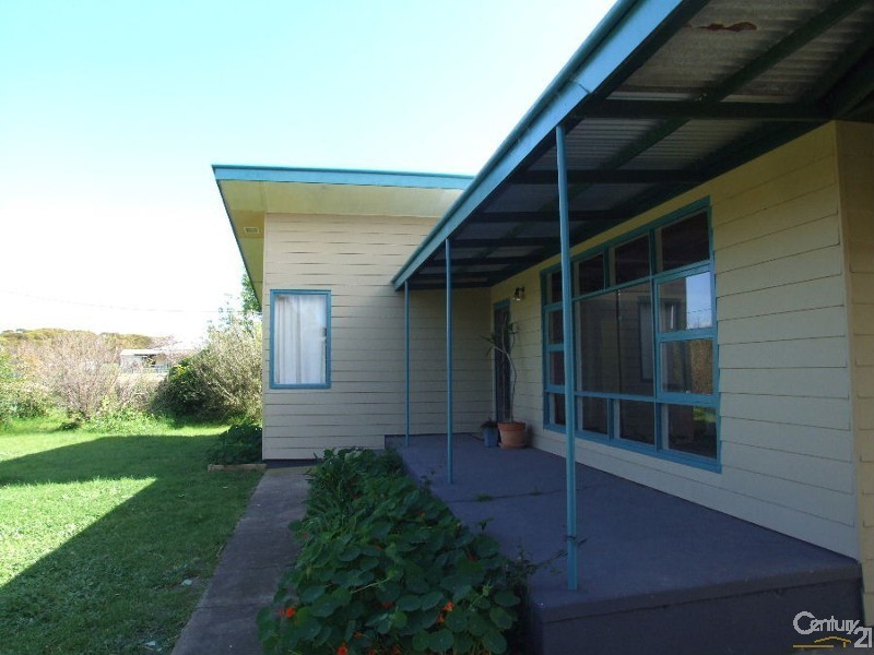 16 North Coast Road, Kingscote SA 5223