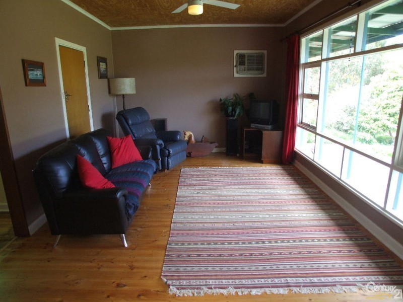 16 North Coast Road, Kingscote SA 5223