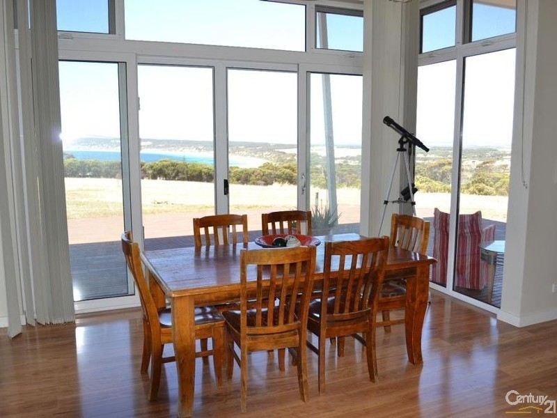 136 Bates Road, Emu Bay SA 5223