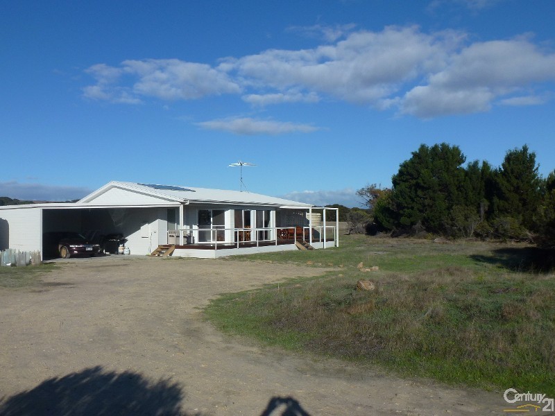 676 Min Oil Road, Nepean Bay SA 5223