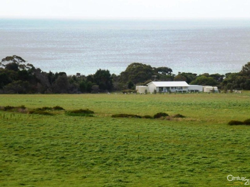 676 Min Oil Road, Nepean Bay SA 5223