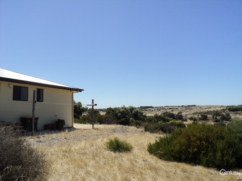 304 Old Salt Lake Road, Haines SA 5223
