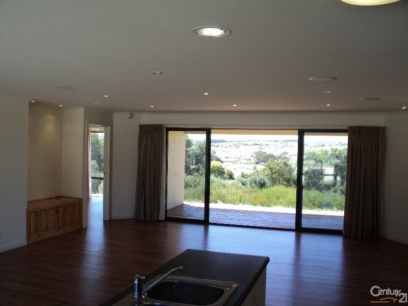 304 Old Salt Lake Road, Haines SA 5223