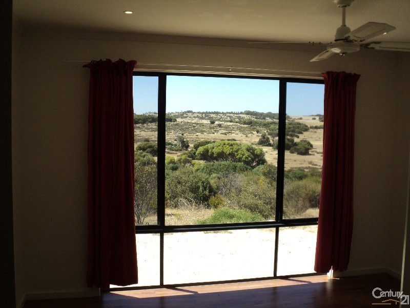 304 Old Salt Lake Road, Haines SA 5223