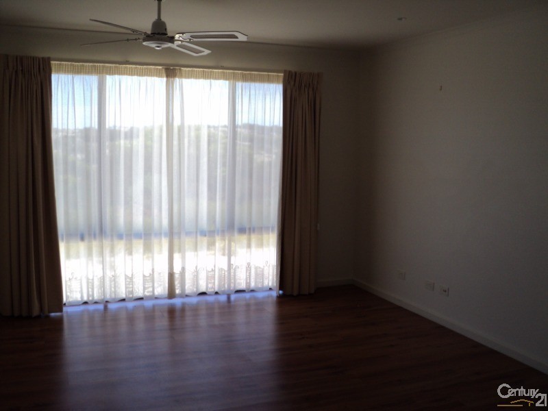 304 Old Salt Lake Road, Haines SA 5223