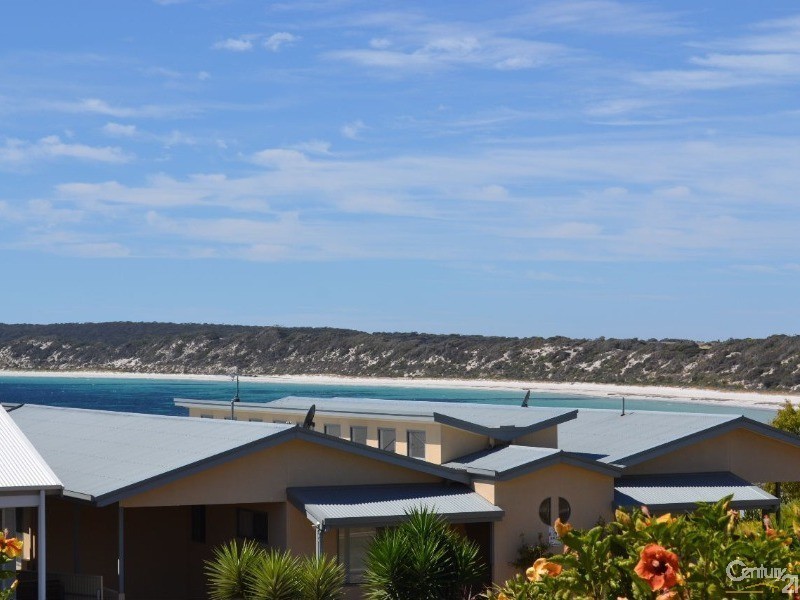 27 Hawthorn Ave, Emu Bay SA 5223