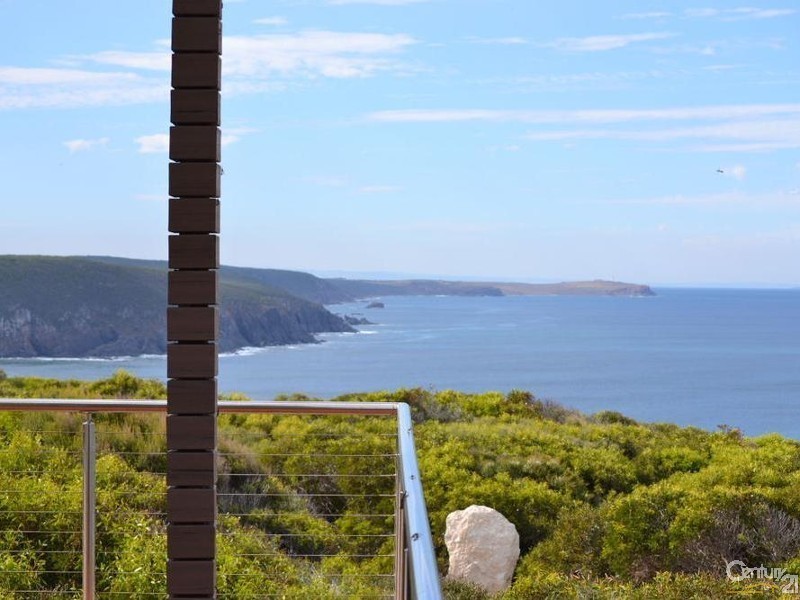 891 Cape Hart Road, Penneshaw SA 5222
