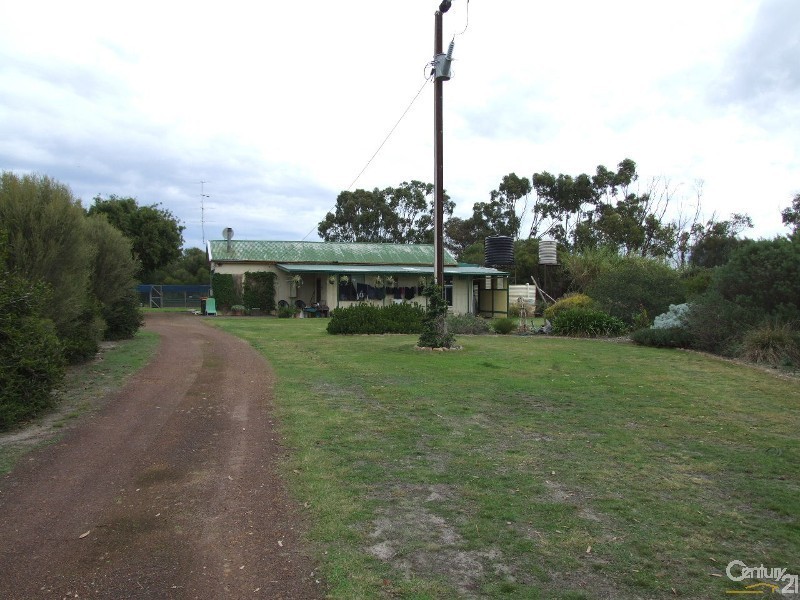 523 Starrs Road, Macgillivray SA 5223